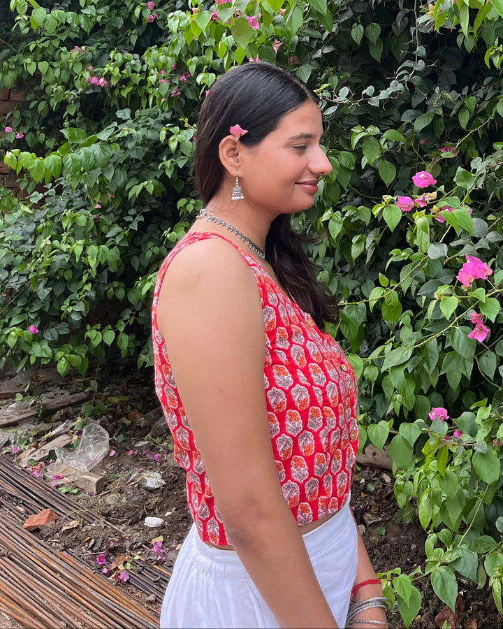 Elara Red Butti Cotton V Neck Crop Top - Anasiya