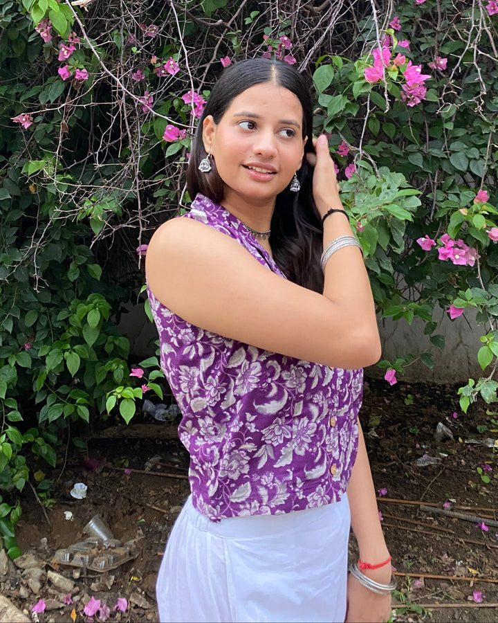 Seraya Purple Jaal Cotton Collar Crop Top - Anasiya