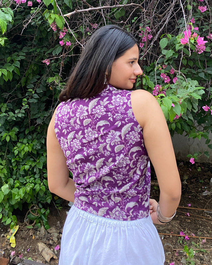 Seraya Purple Jaal Cotton Collar Crop Top - Anasiya