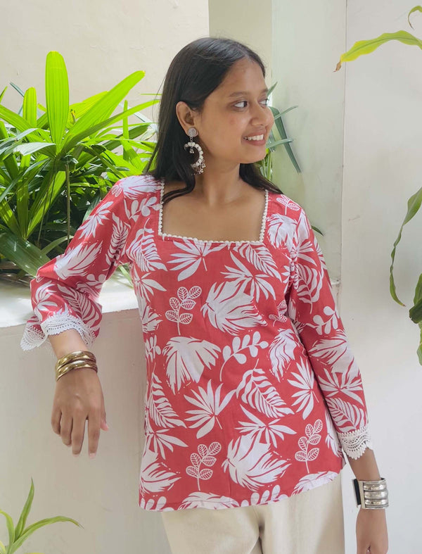 Amaira Pink Printed Cotton Square Neck Pintresty Top - Anasiya