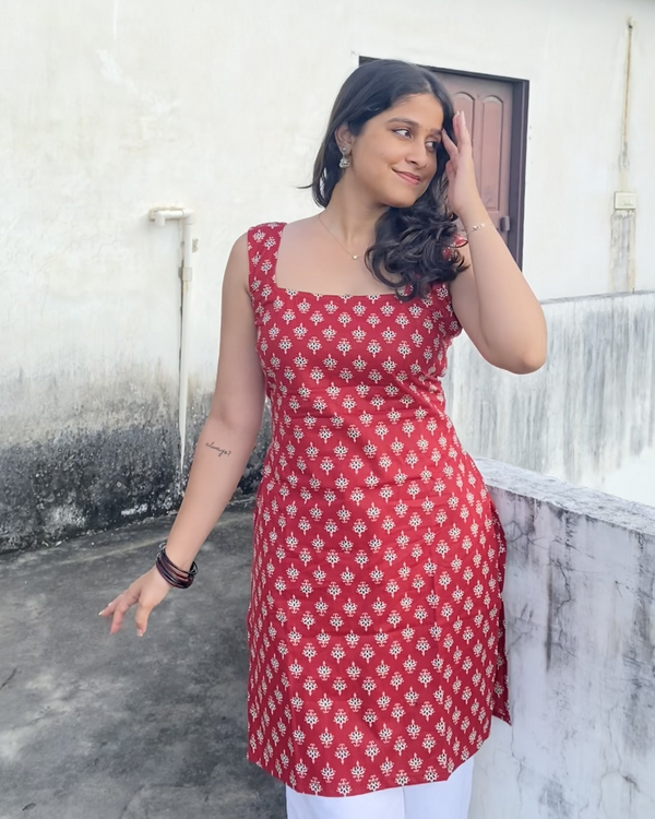 Tashvi Red Jaipuri Printed Sleveless Kurti With Corset Back