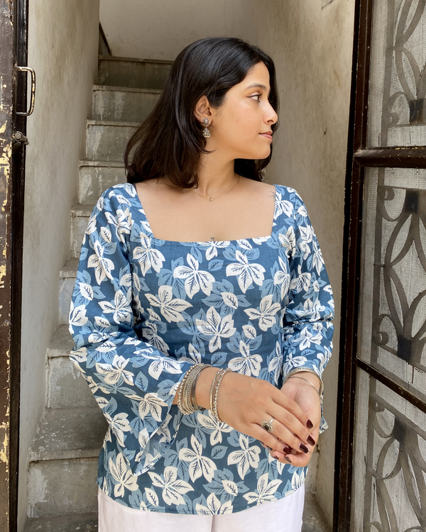 Noorina Grey Printed Bell Sleeves Kurti With Corset Back