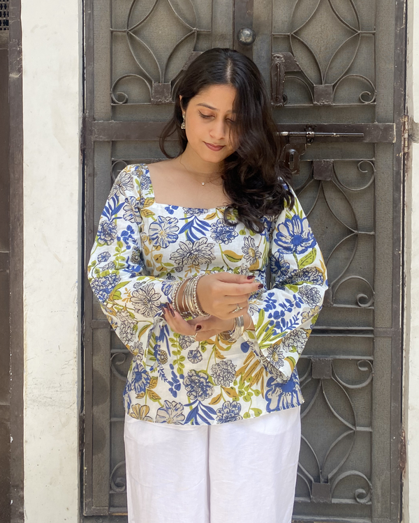 Noorina White Printed Bell Sleeves Kurti With Corset Back
